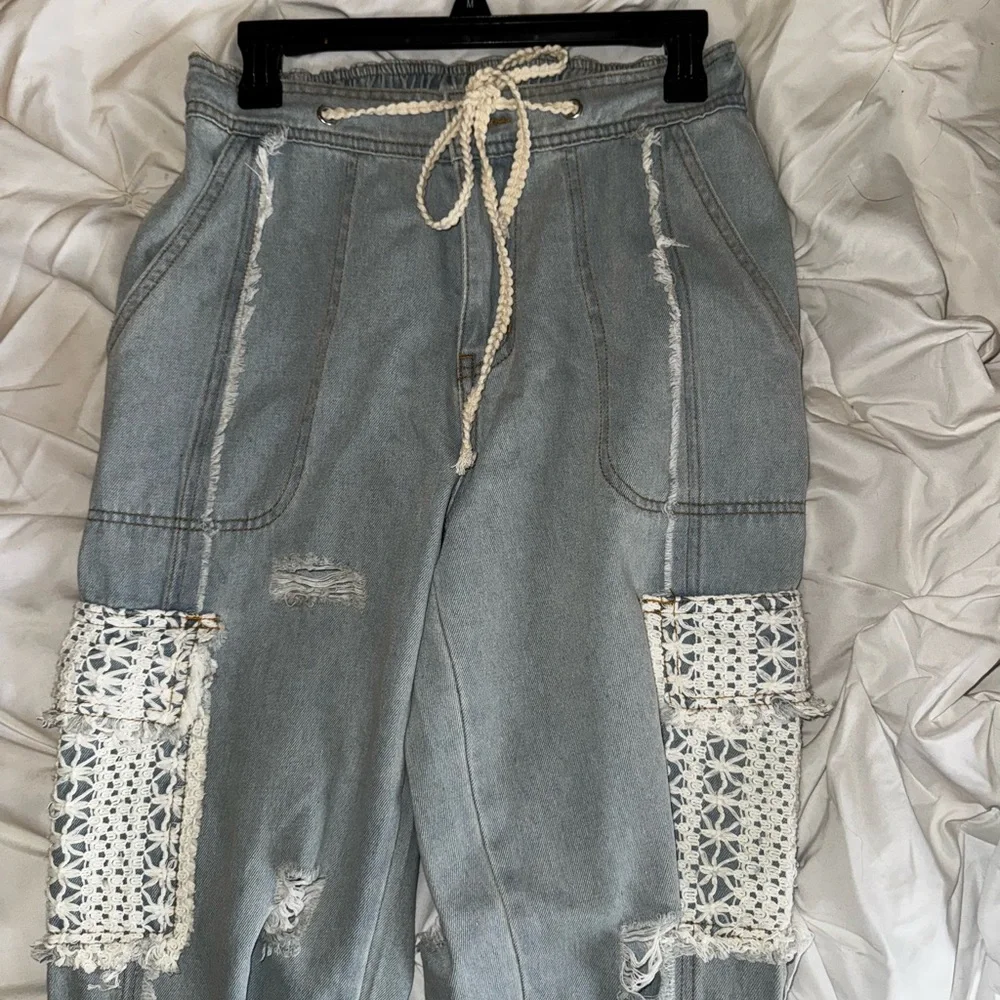 POL Women's Light Blue Jeans with Lace crochet Detail Rebel Joggers Sz S - Picture 8 of 11